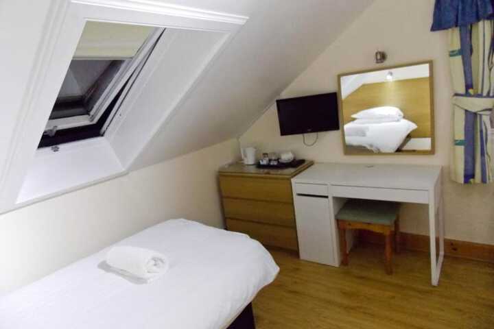 Room 46 of 52