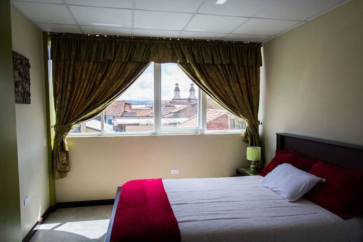 Room 12 of 38