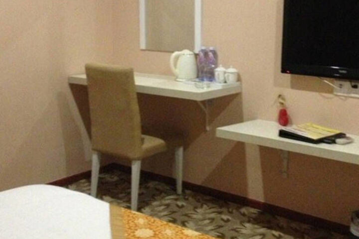 Room 58 of 71