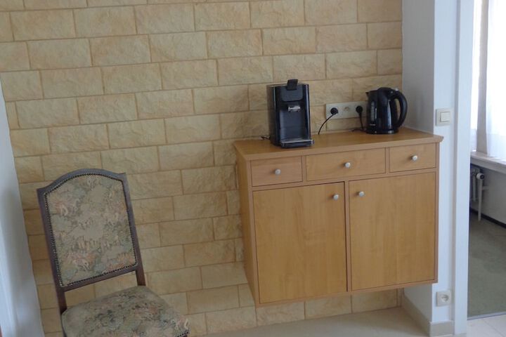 Breakfast/Coffee Service 17 of 38