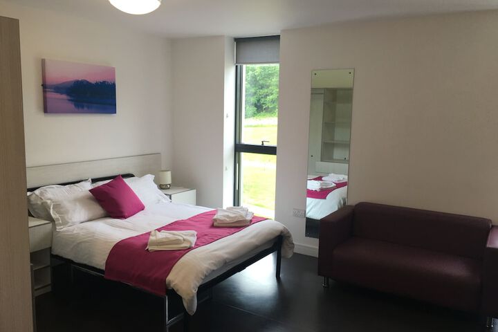 Room 8 of 23