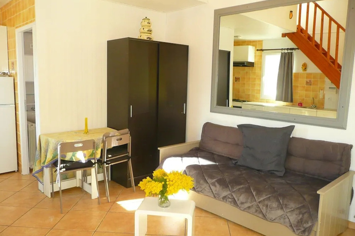 Room 3 of 15