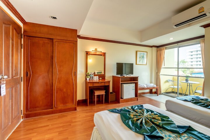Room 20 of 75