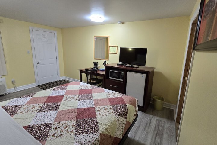 Room 26 of 62