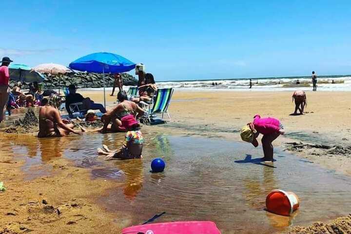 Beach 38 of 42