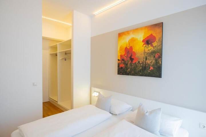 Room 3 of 50