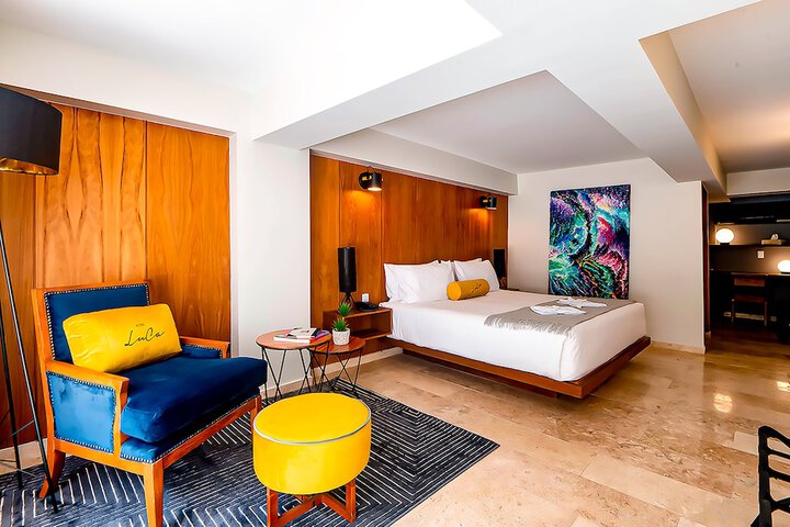 Room 4 of 29