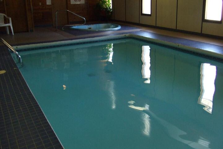 Pool 35 of 56