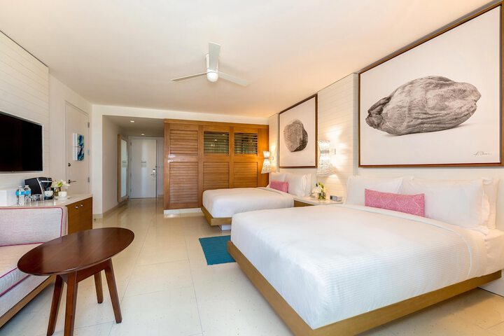 Room 46 of 293