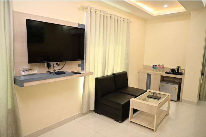 Room 26 of 59