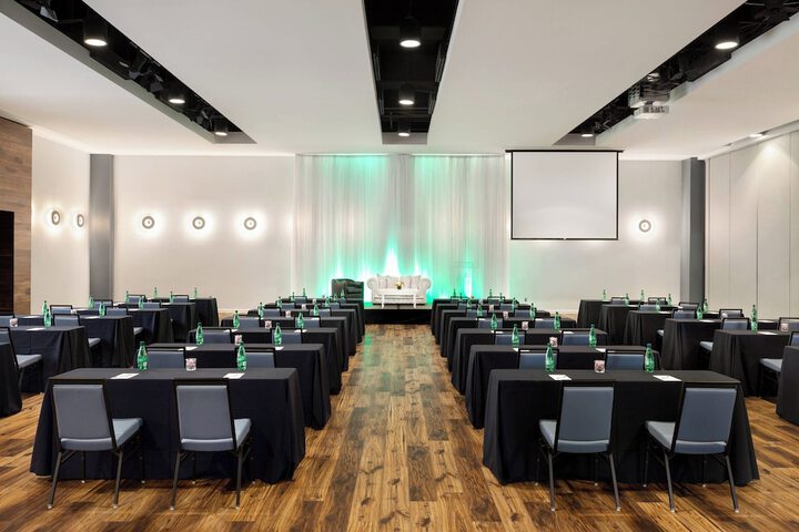 Meeting facility