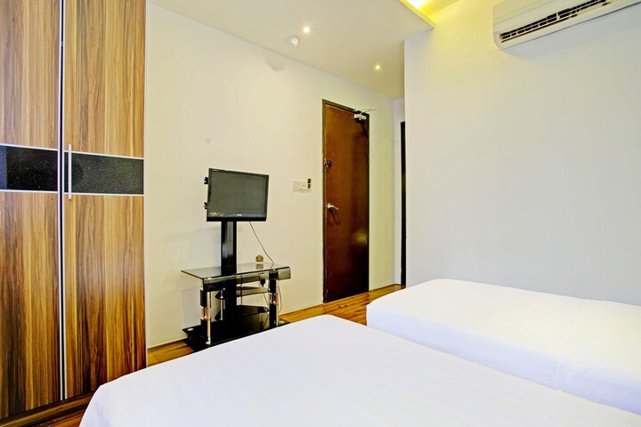 Room 22 of 27