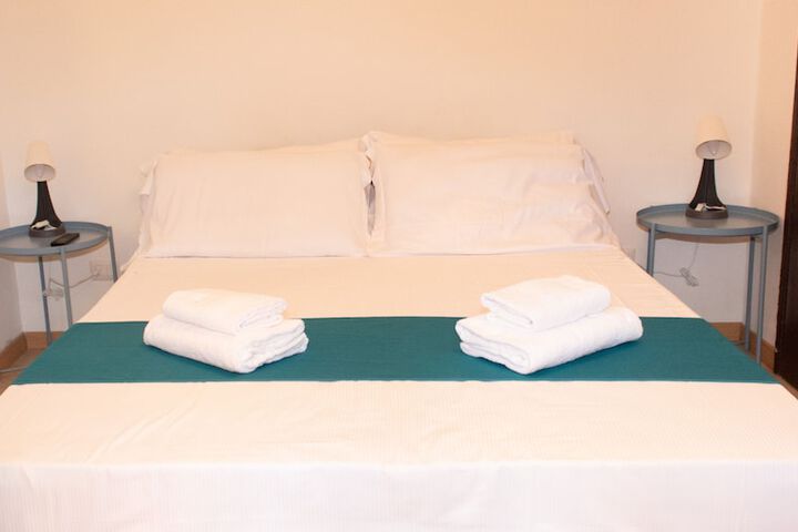 Room 15 of 34