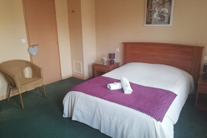Room 8 of 44
