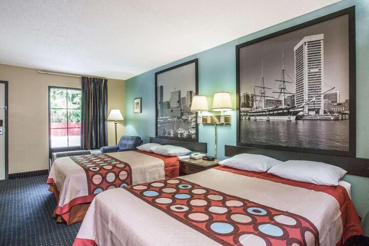 2 Double Beds Accessible Room (12 of 14)