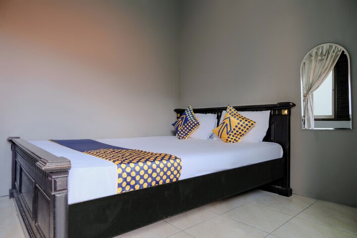 Room 7 of 26