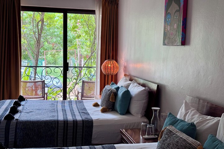 Room 13 of 53