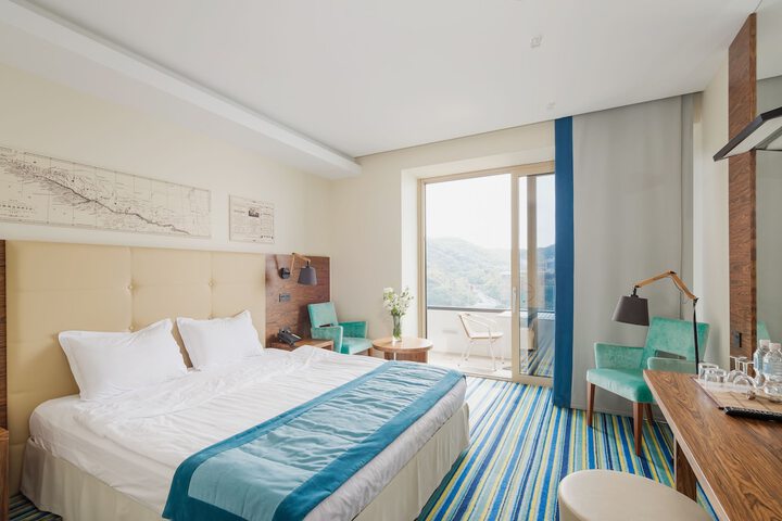 Room 28 of 75