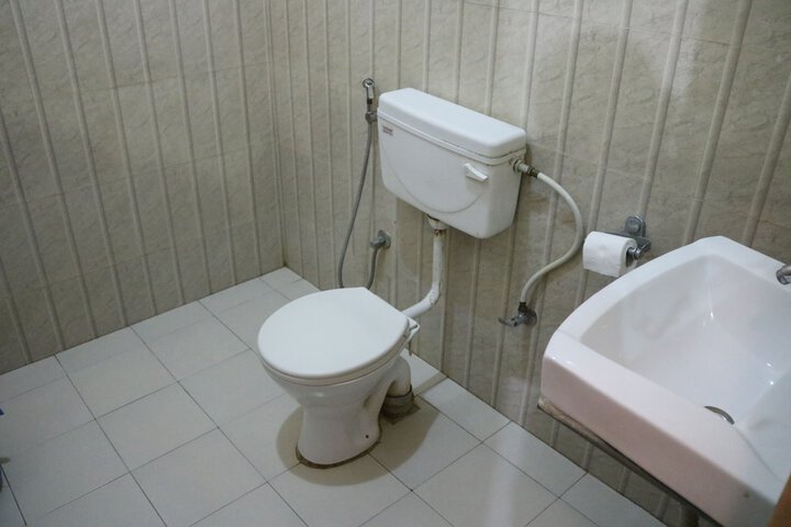 Room 11 of 26