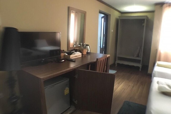 Room 14 of 44
