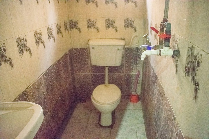 Room 8 of 22