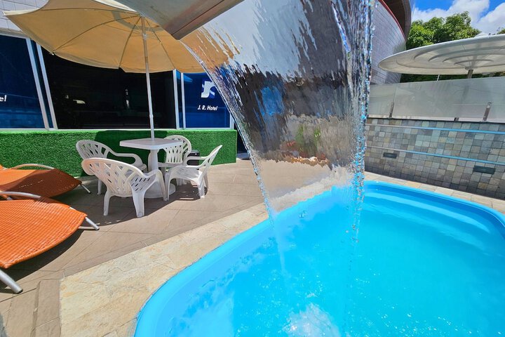 Pool 31 of 64