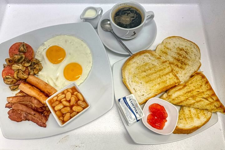 Breakfast/Coffee Service 55 of 76