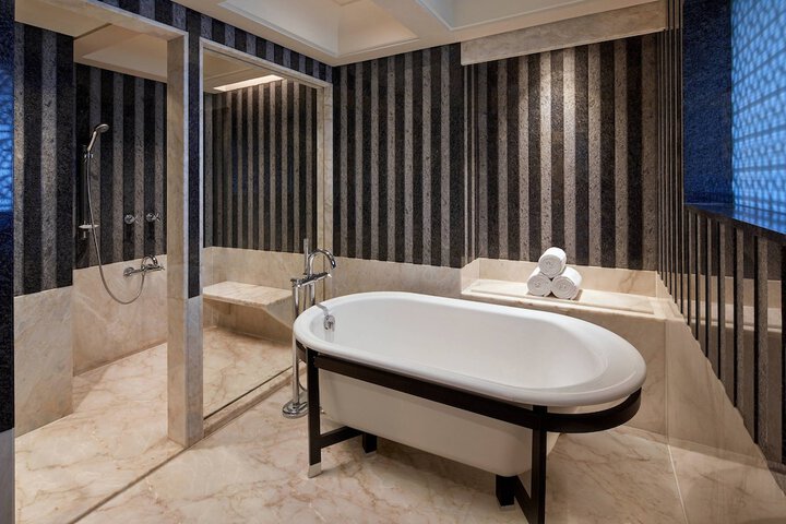Bath Photo