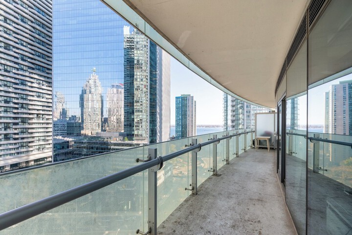 Terrace/Patio 187 of 249