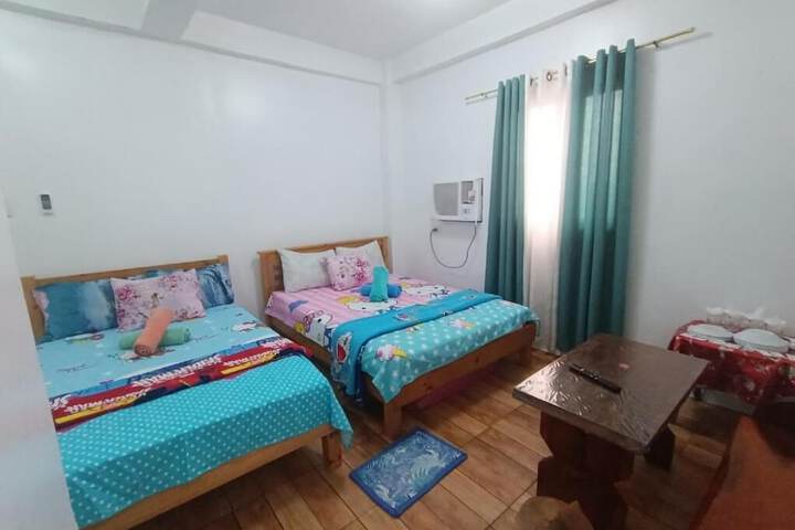 Room 6 of 35