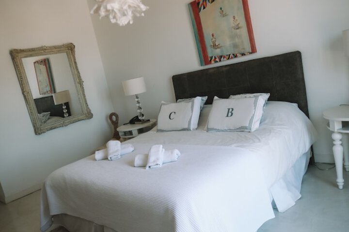 Room 8 of 54