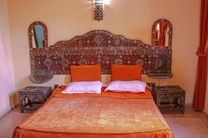 Room 9 of 27