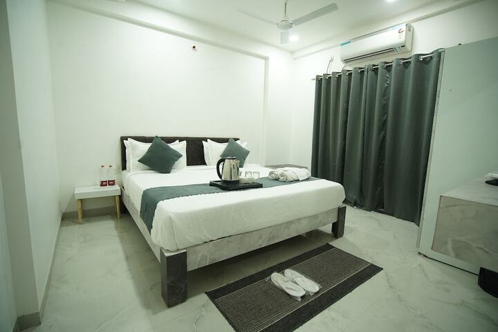 Room 22 of 29