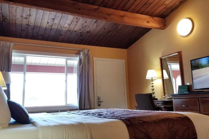 Room 36 of 89