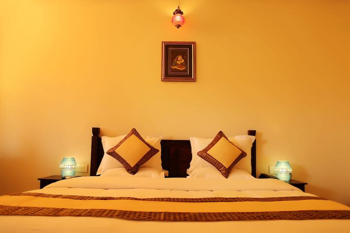 Room 7 of 26