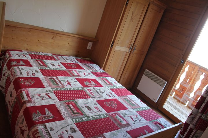 Room 16 of 92