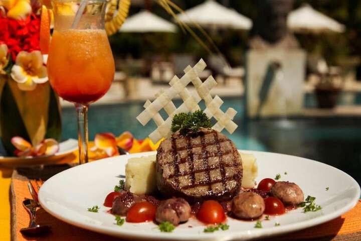 Dining 46 of 74