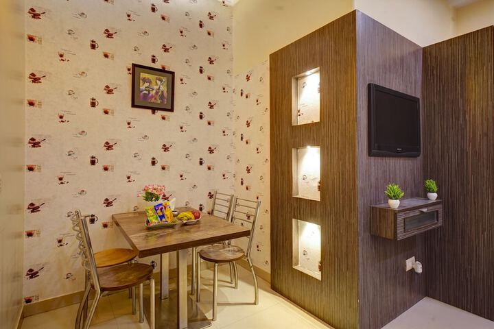 Room 10 of 46