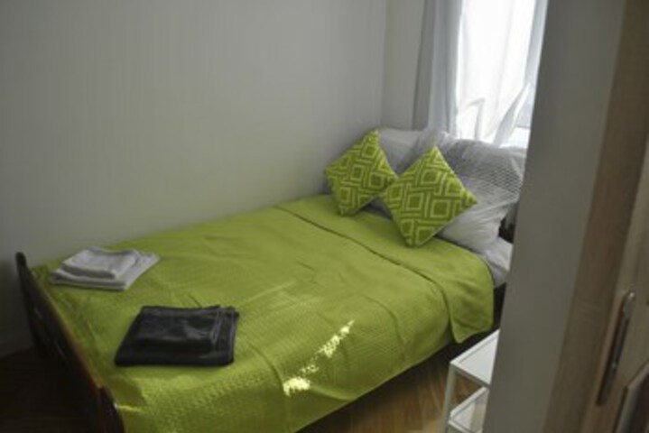 Room 78 of 80