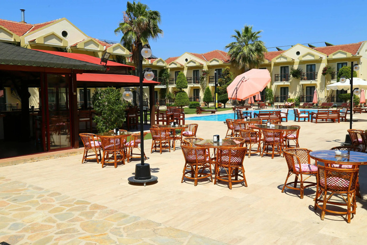 restaurant