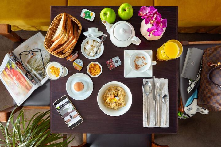 Dining Photos