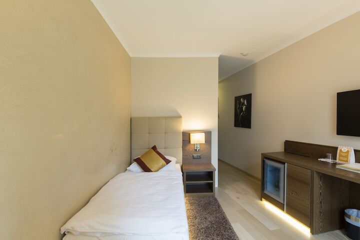 Room 13 of 59