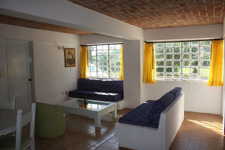 Room 5 of 42