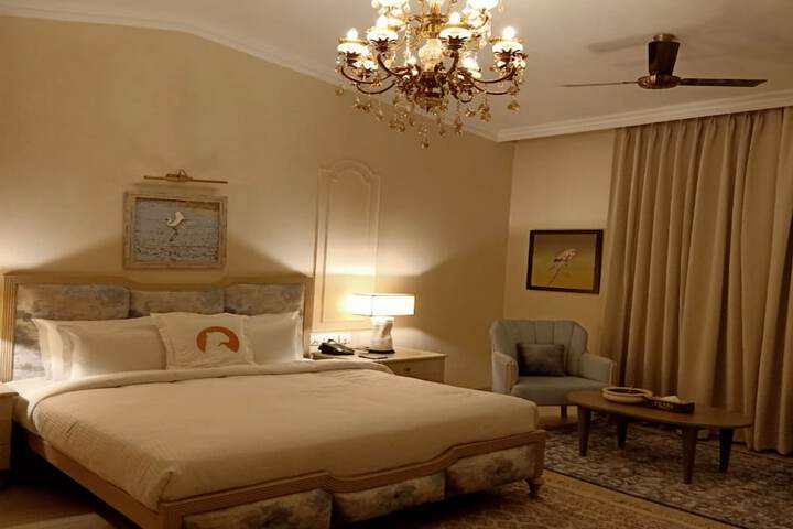 Room 15 of 123