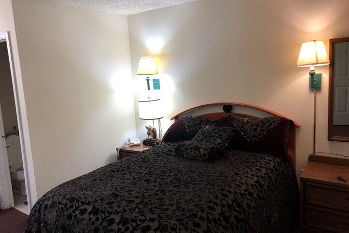 Room 27 of 50