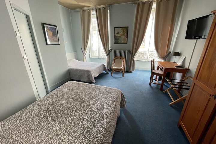 Room 29 of 64