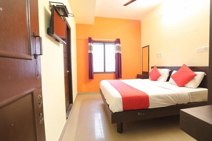 Room 5 of 21