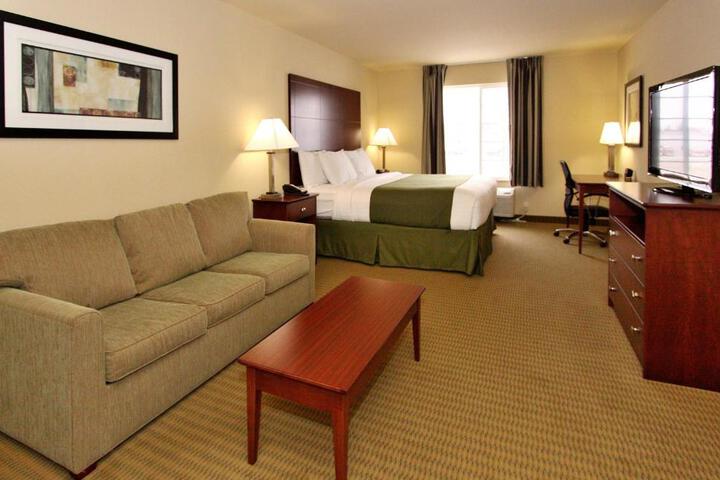 King Guest Room (12 of 17)