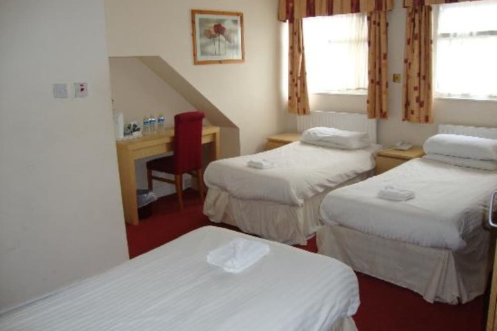 Room 12 of 59
