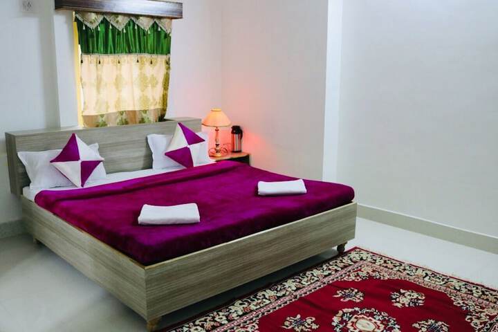 Room 4 of 6